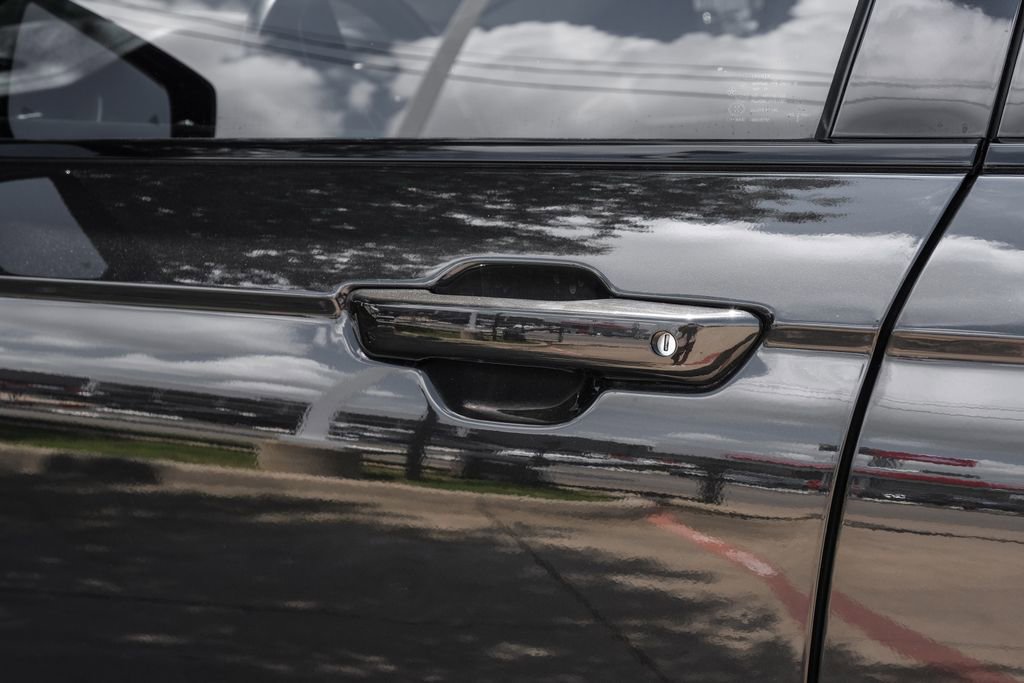 Used 2022 Jeep Grand Cherokee L Limited RWD image 51