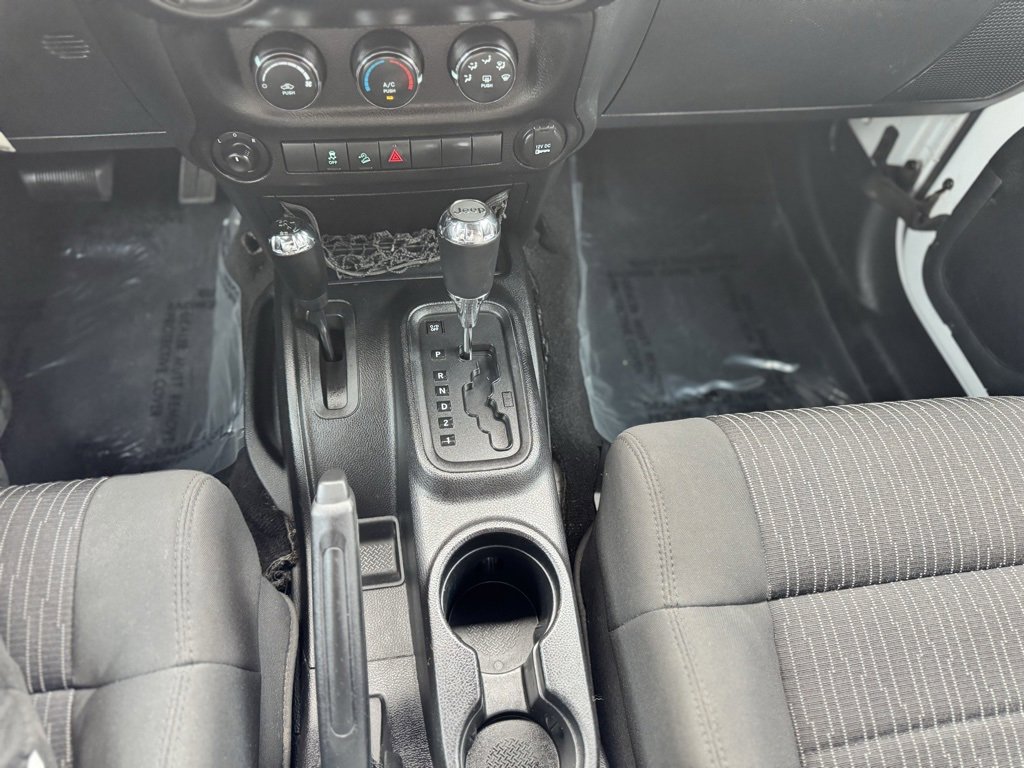 Used 2011 Jeep Wrangler Unlimited Sport image 26