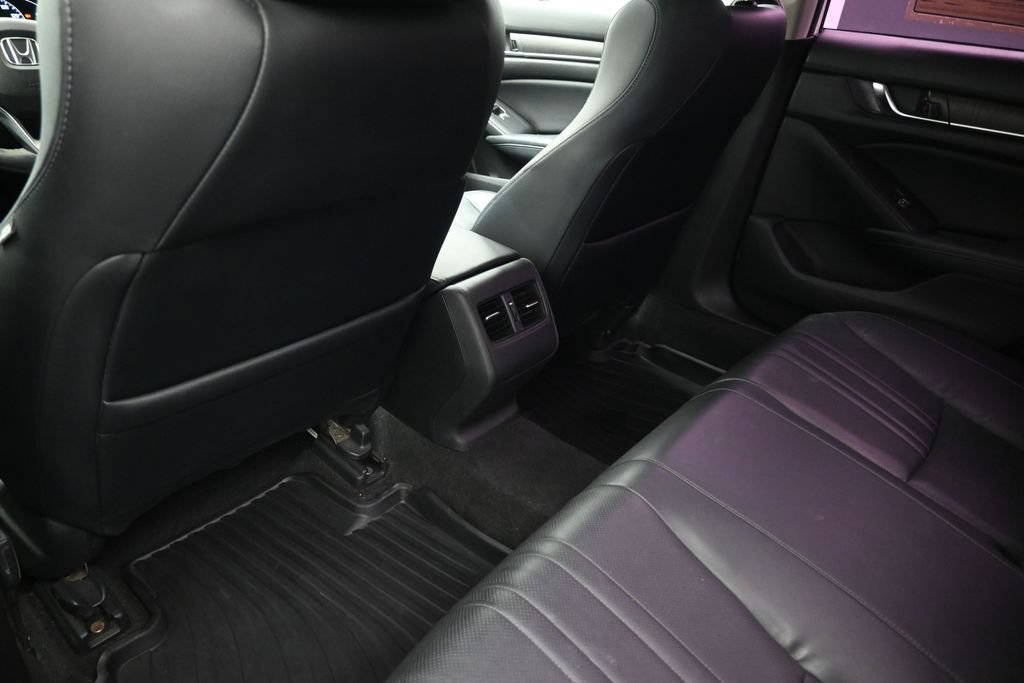 Used 2018 Honda Accord EX-L image 7