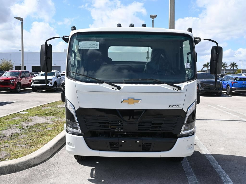 New 2025 Chevrolet Low Cab Forward 4500 XD RWD image 3