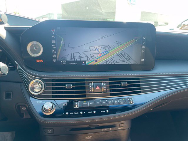 Used 2022 Lexus LS 500 w/ Interior Upgrade Package RWD image 18