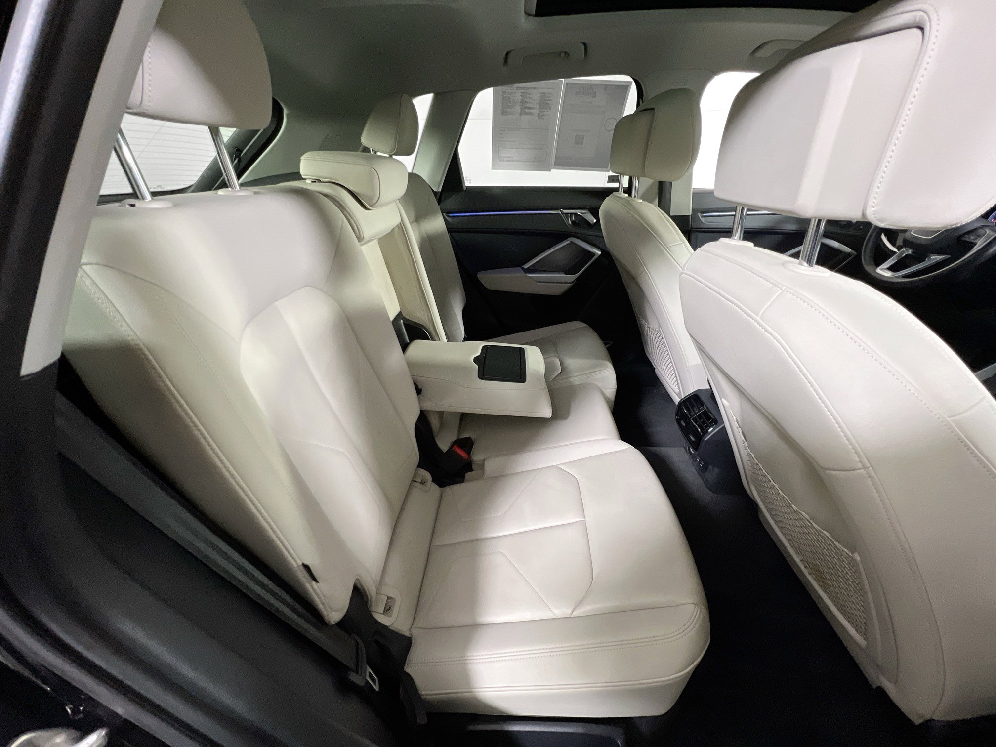 Used 2020 Audi Q3 2.0T Prestige image 28