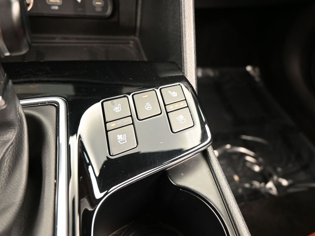 Used 2024 Kia Sportage SX image 30
