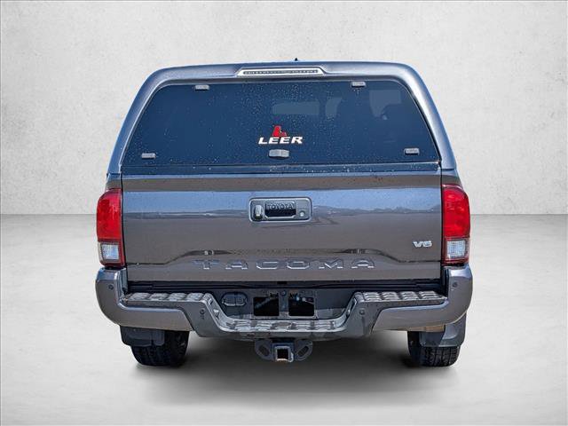Used 2019 Toyota Tacoma TRD Sport AWD/4WD image 6