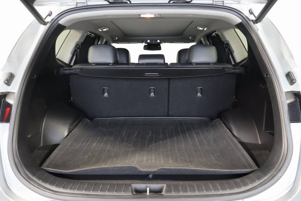 Used 2020 Hyundai Santa Fe SEL FWD image 14