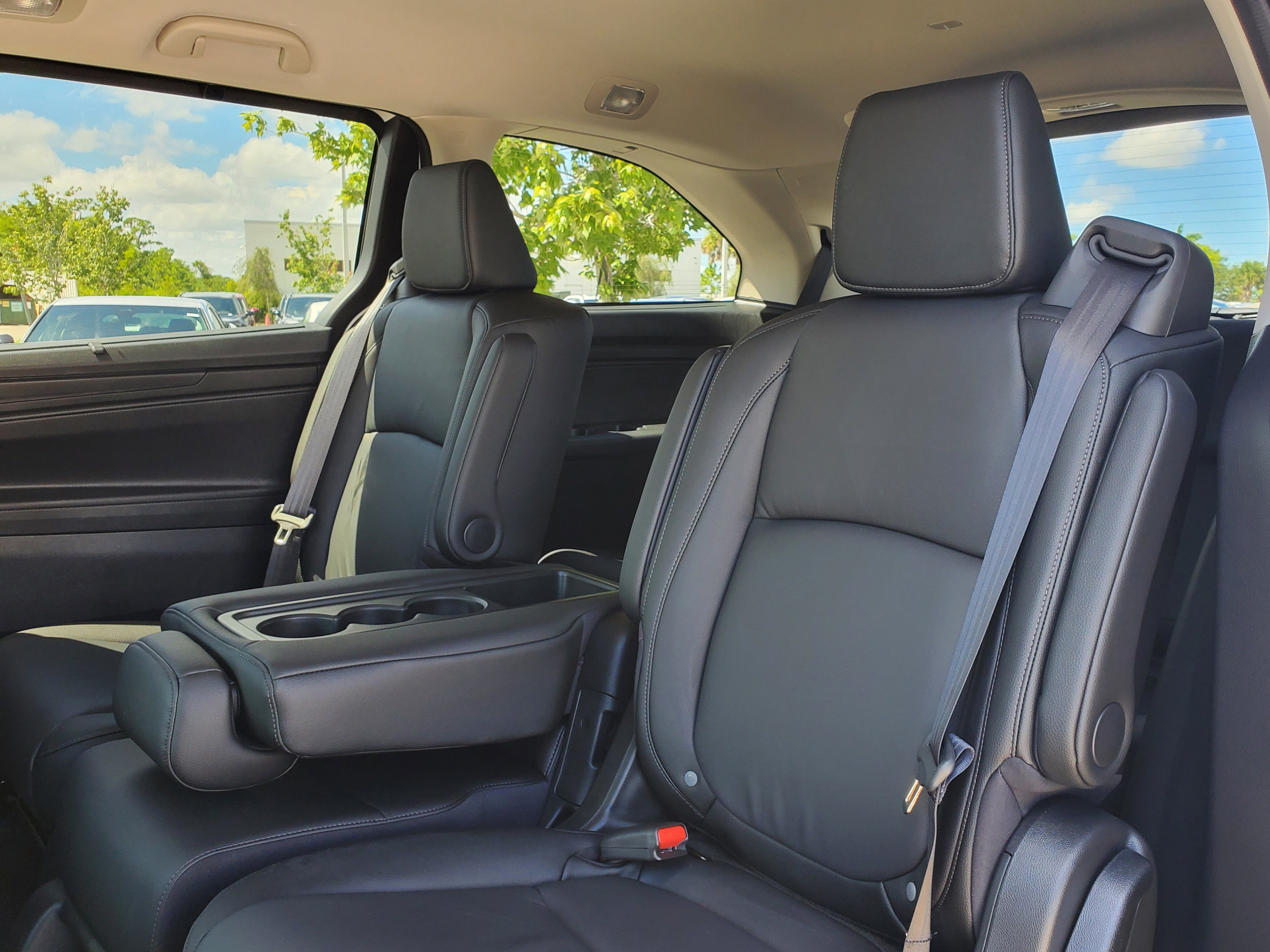 New 2026 Honda Odyssey EX-L image 17
