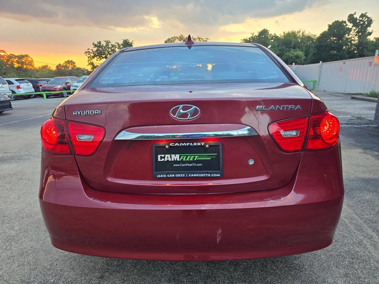 Used 2010 Hyundai Elantra GLS FWD image 11