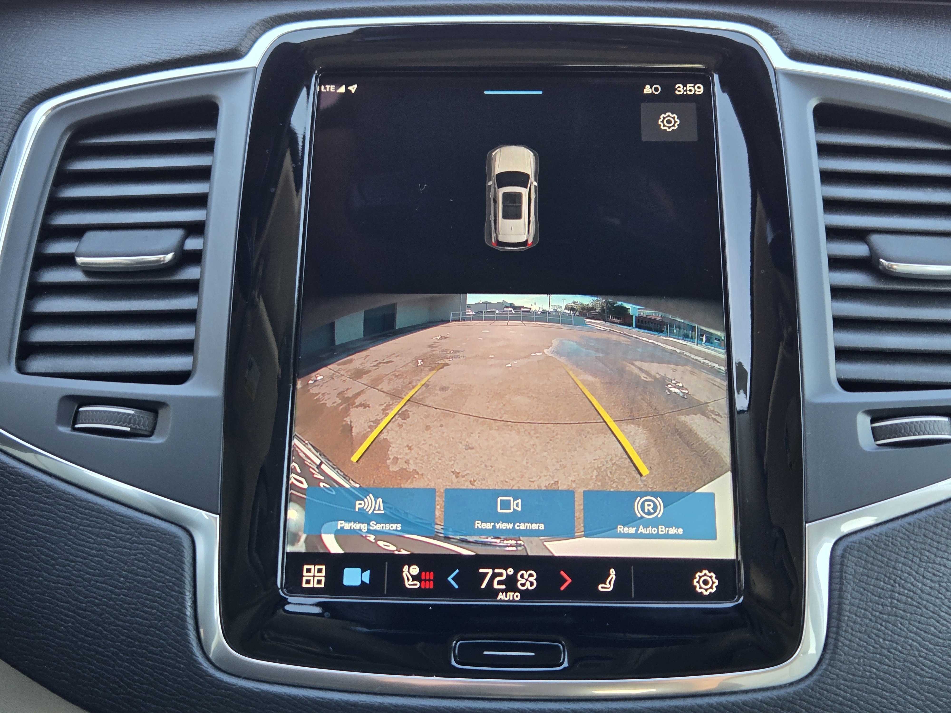 Used 2023 Volvo XC90 T8 Core w/ Protection Package Premier image 26