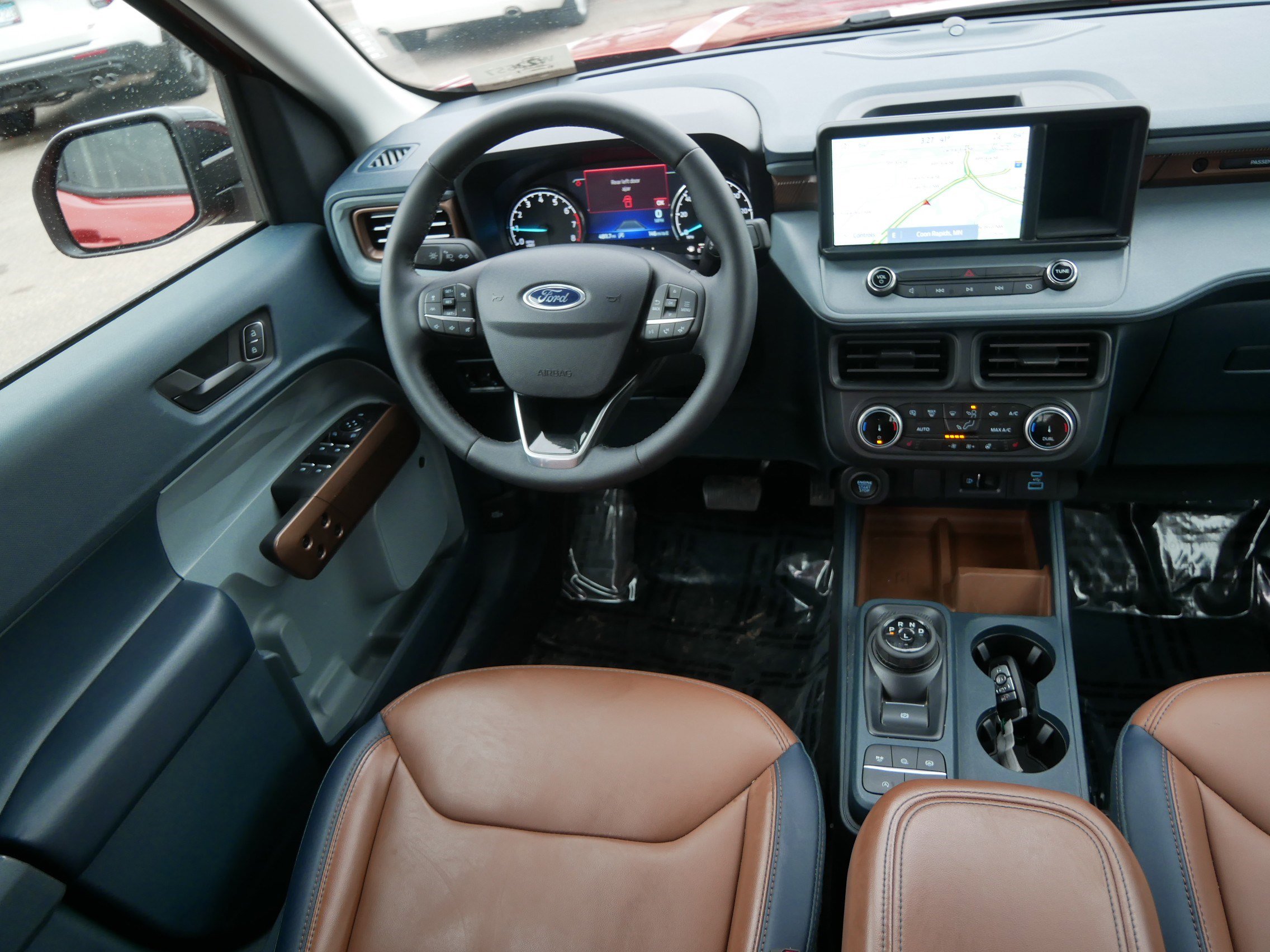 Used 2024 Ford Maverick Lariat w/ FX4 Off-Road Package image 9