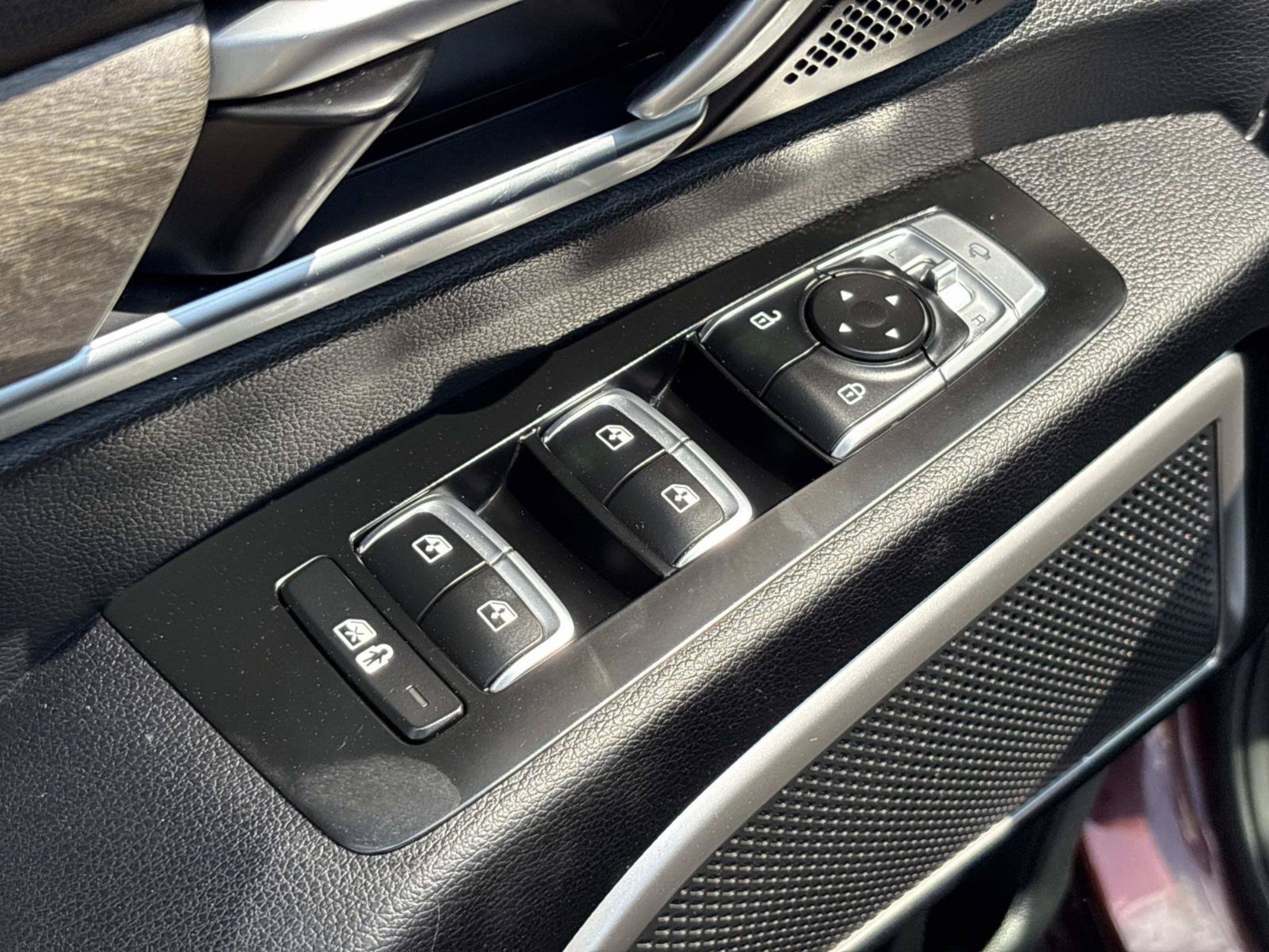 Used 2020 Kia Telluride EX FWD image 22