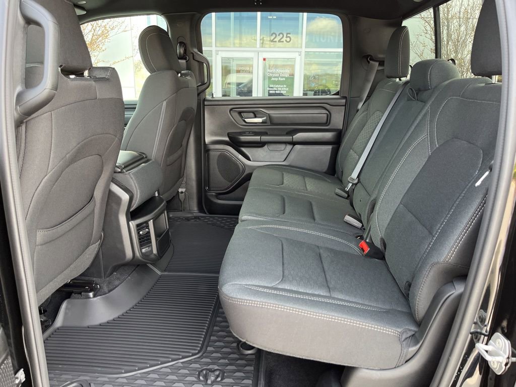 New 2026 RAM 1500 Classic Warlock image 12