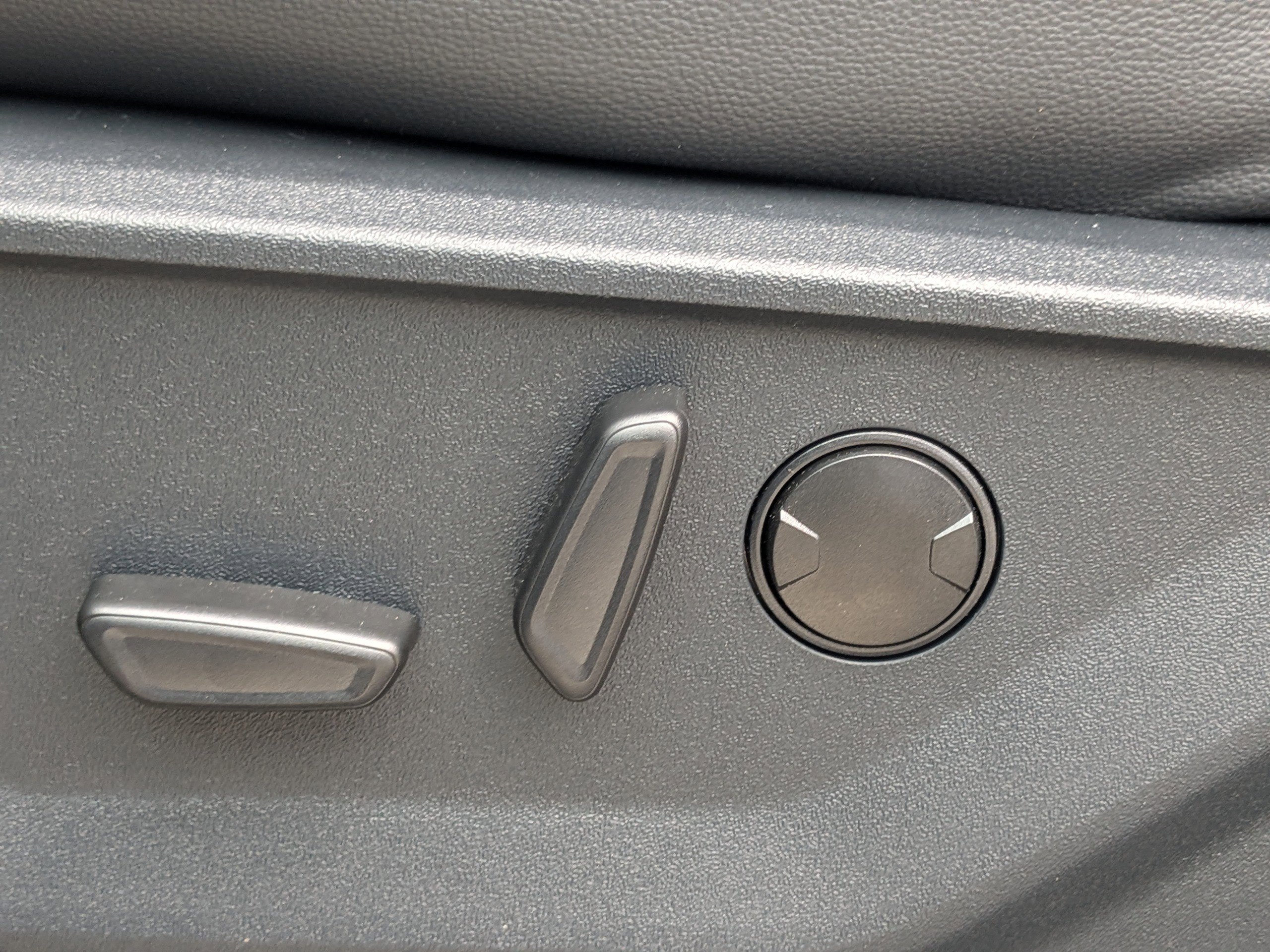 New 2026 Ford F250 Lariat image 21