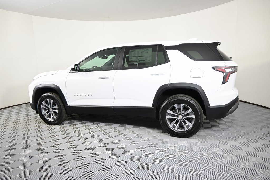 New 2026 Chevrolet Equinox LT w/ Convenience Package II image 3