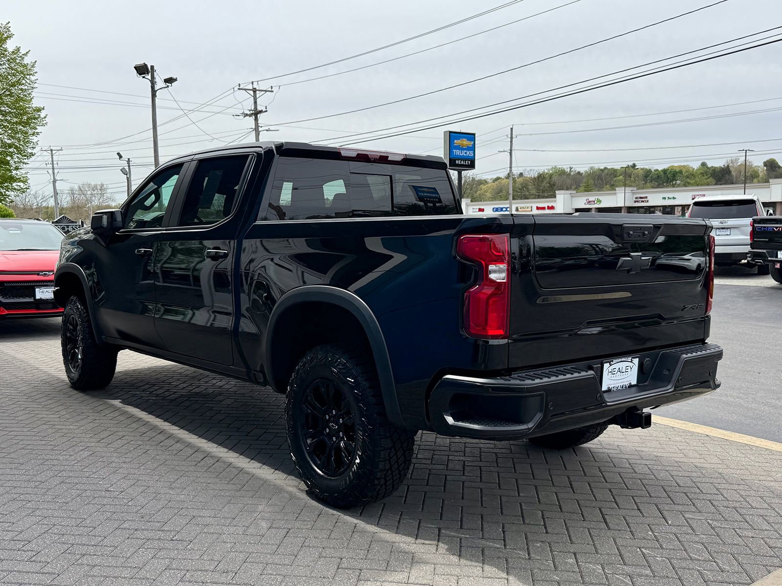 Used 2026 Chevrolet Silverado 1500 ZR2 AWD/4WD image 4