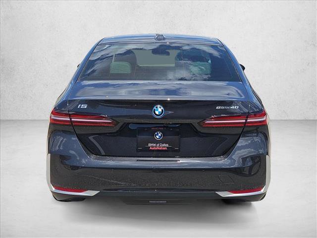 New 2027 BMW i5 eDrive40 RWD image 7