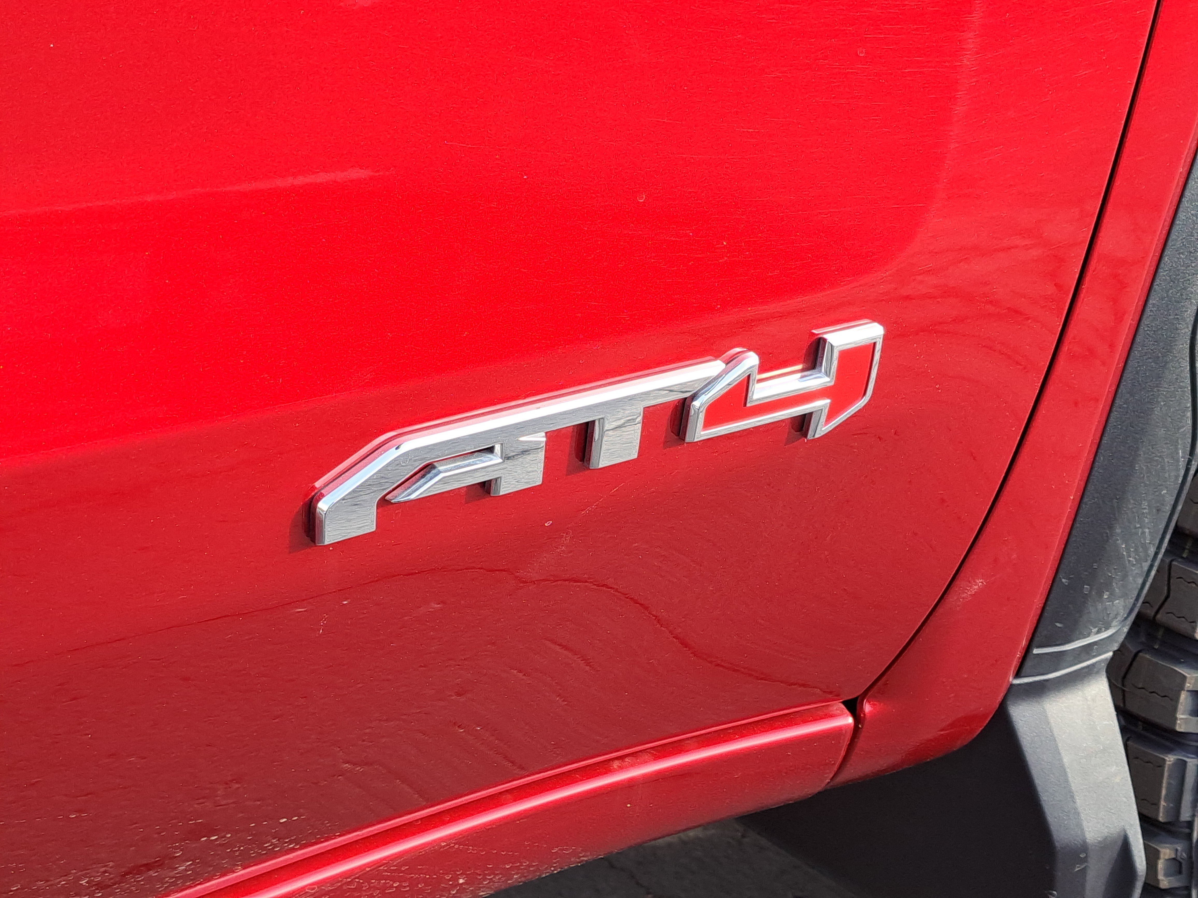 Used 2023 GMC Sierra 1500 AT4 w/ Technology Package image 7