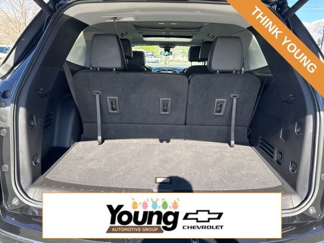Used 2021 Chevrolet Traverse Premier w/ Redline Edition image 11