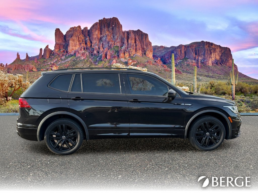 Used 2022 Volkswagen Tiguan SE R-Line AWD/4WD image 8