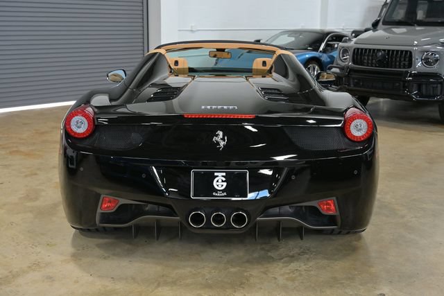 Used 2013 Ferrari 458 Spider RWD image 4