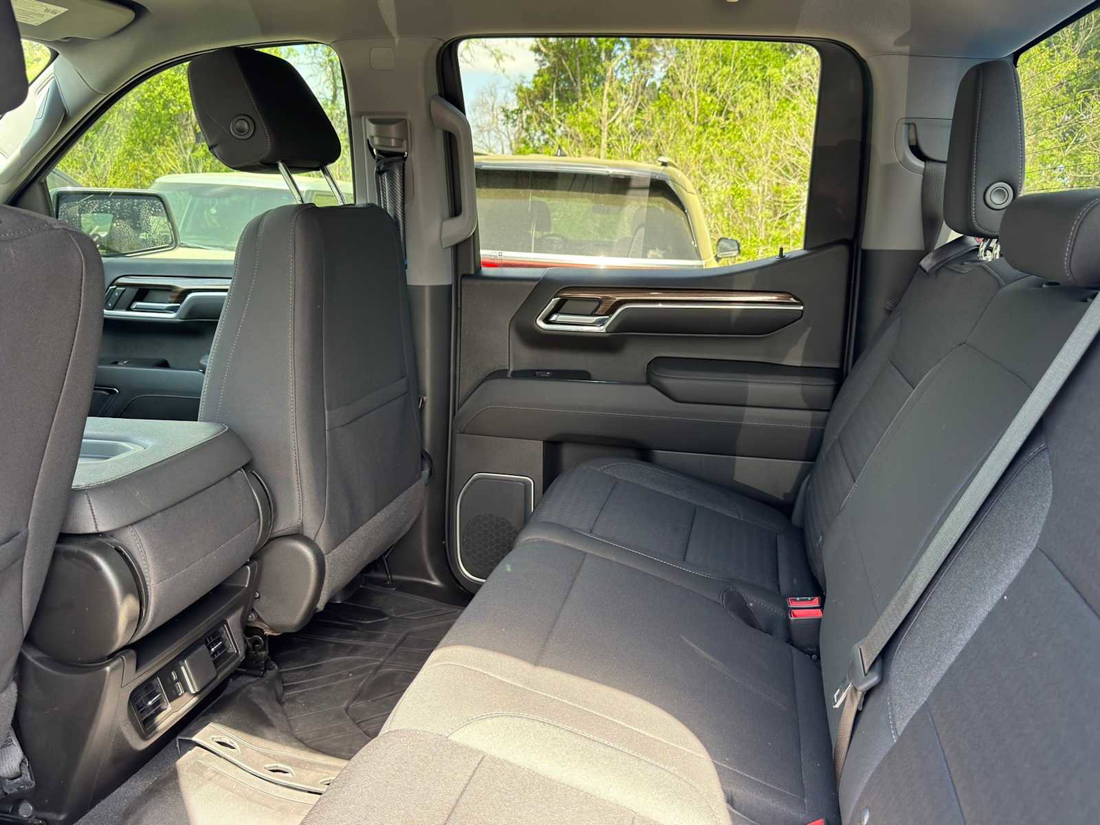 Used 2022 Chevrolet Silverado 1500 LT image 27