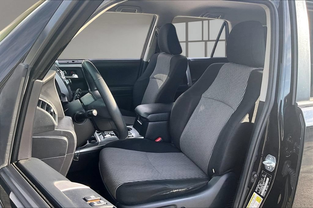 Used 2016 Toyota 4Runner SR5 RWD image 20