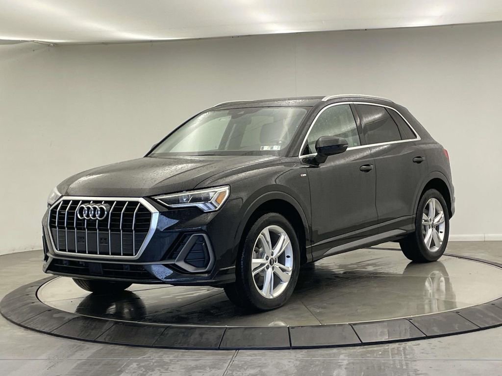 Certified 2023 Audi Q3 2.0T Premium Plus w/ Premium Plus Package