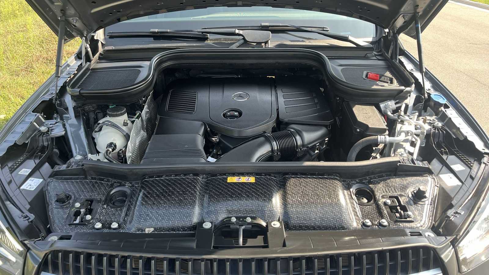 Certified 2025 Mercedes-Benz GLE 450e 4MATIC image 26