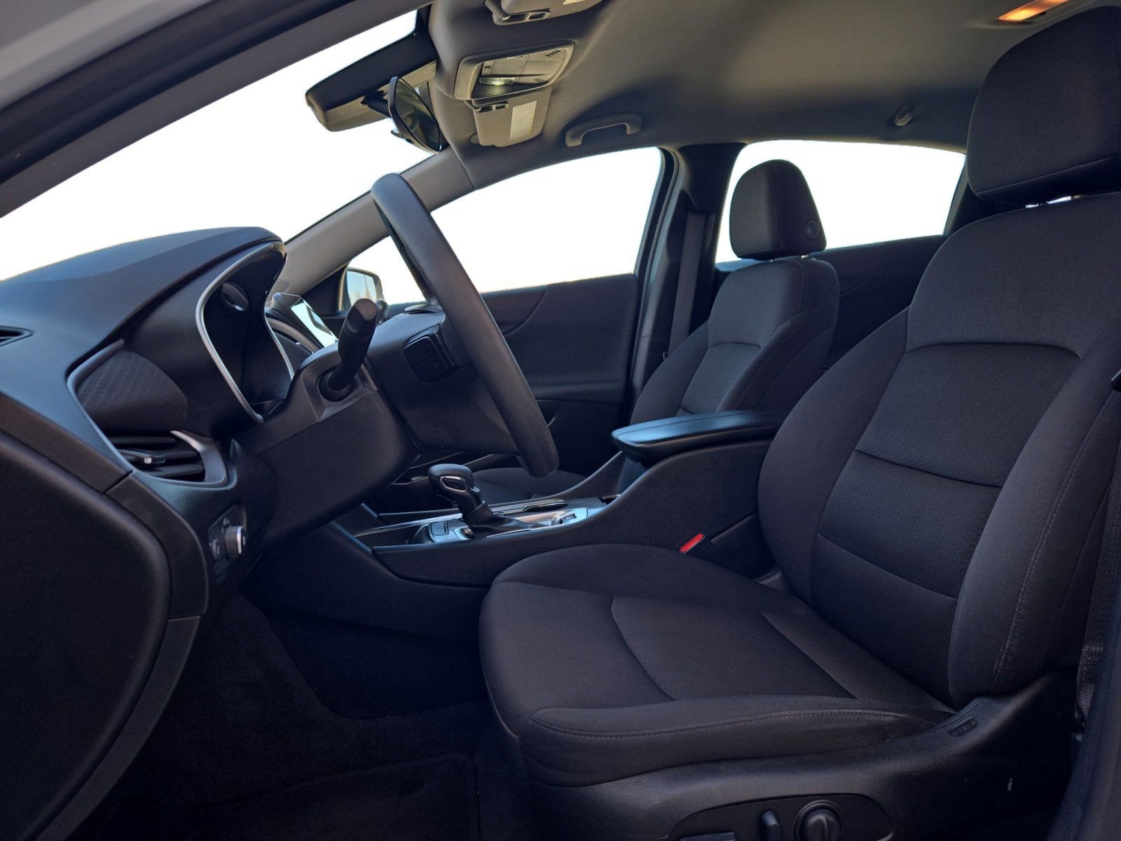 Used 2023 Chevrolet Malibu LT w/ Driver Confidence Package image 9