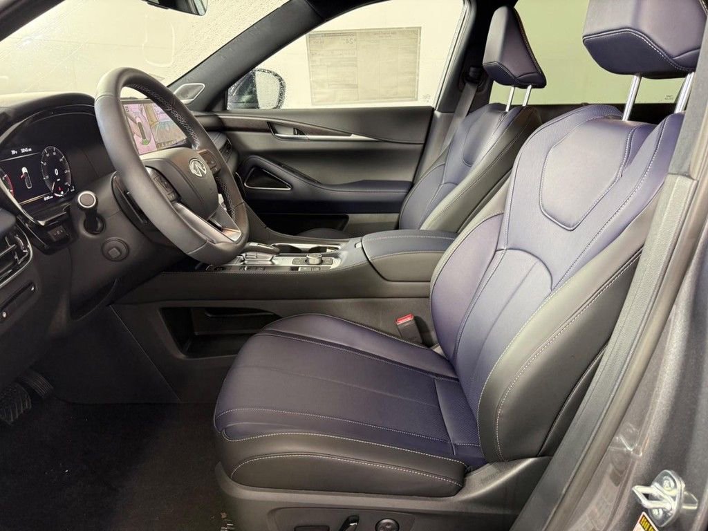New 2026 INFINITI QX60 Sport w/ Dark Cargo Package image 13