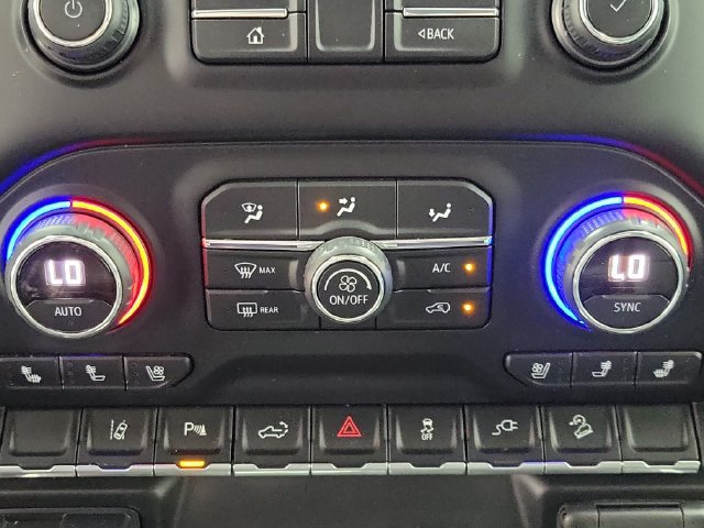 Used 2020 Chevrolet Silverado 2500 LTZ w/ LTZ Plus Package AWD/4WD image 31