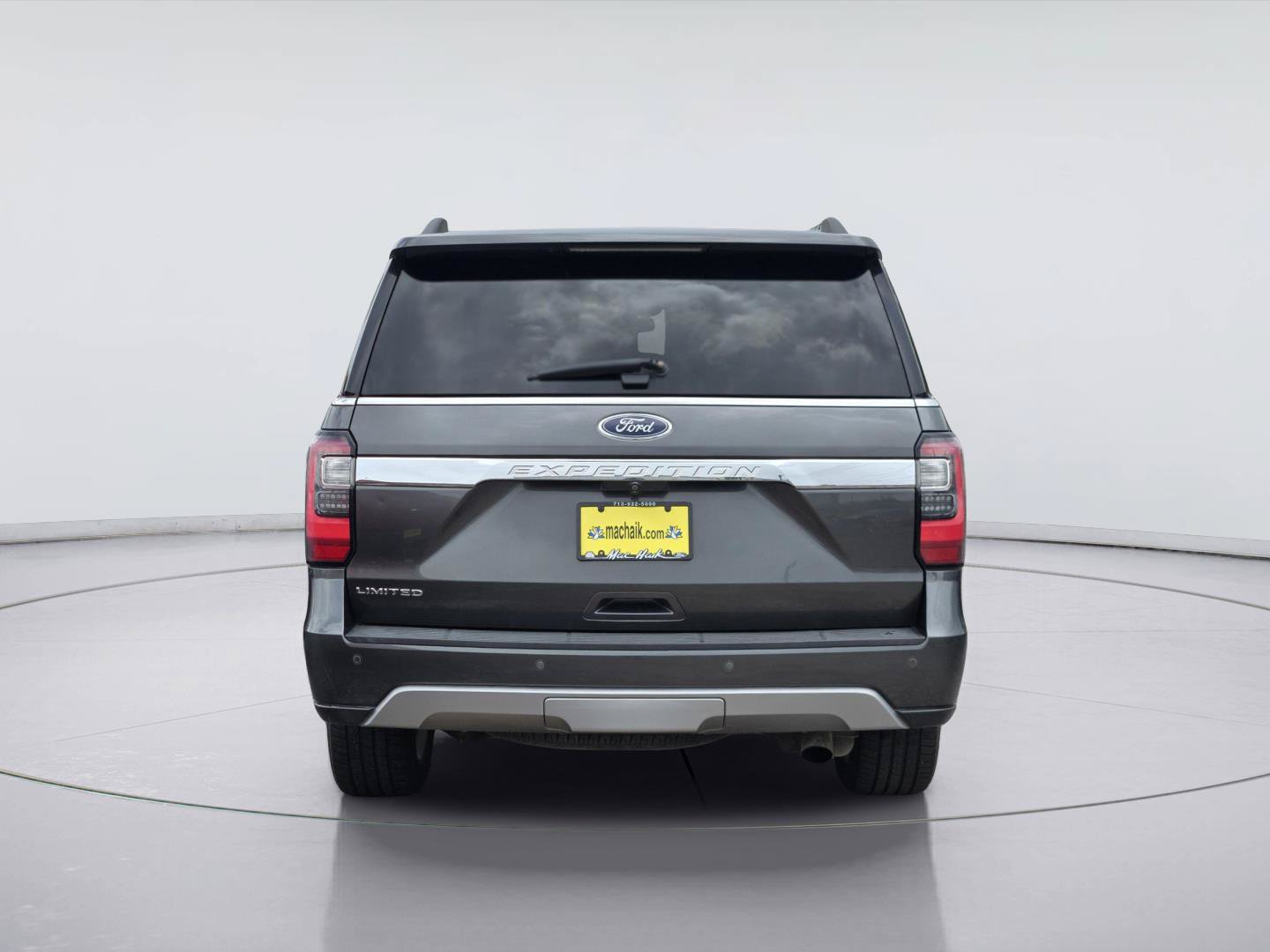Used 2018 Ford Expedition Limited w/ Equipment Group 302A RWD image 8