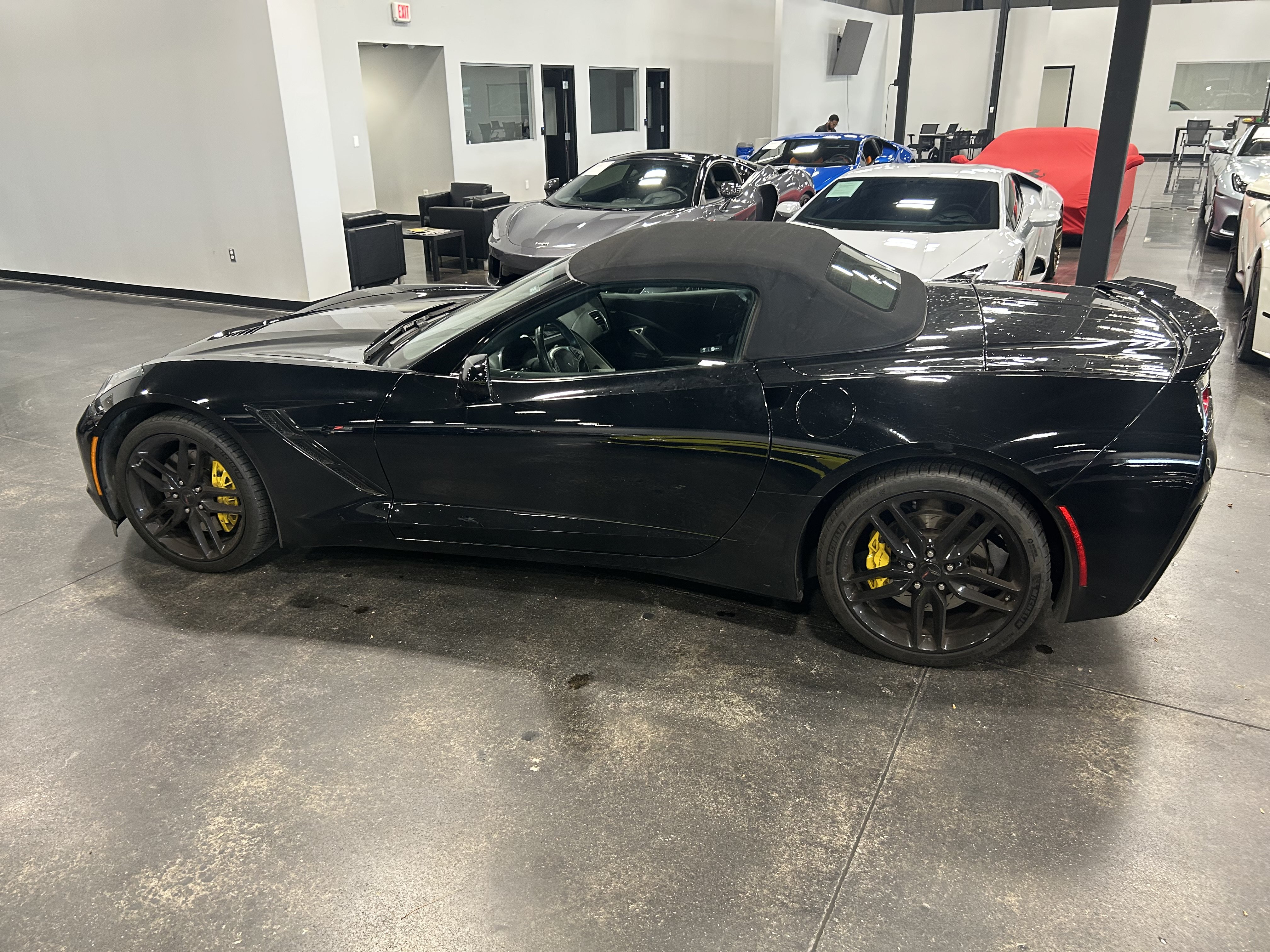 Used 2016 Chevrolet Corvette Stingray Convertible w/ 2LT Preferred Equipment Group RWD image 5