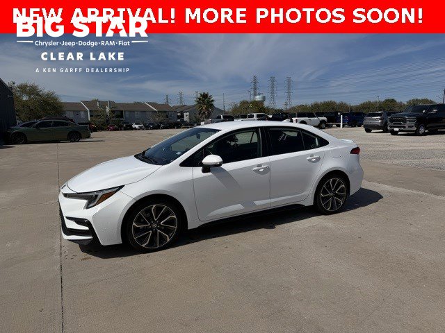 Used 2024 Toyota Corolla SE image 1