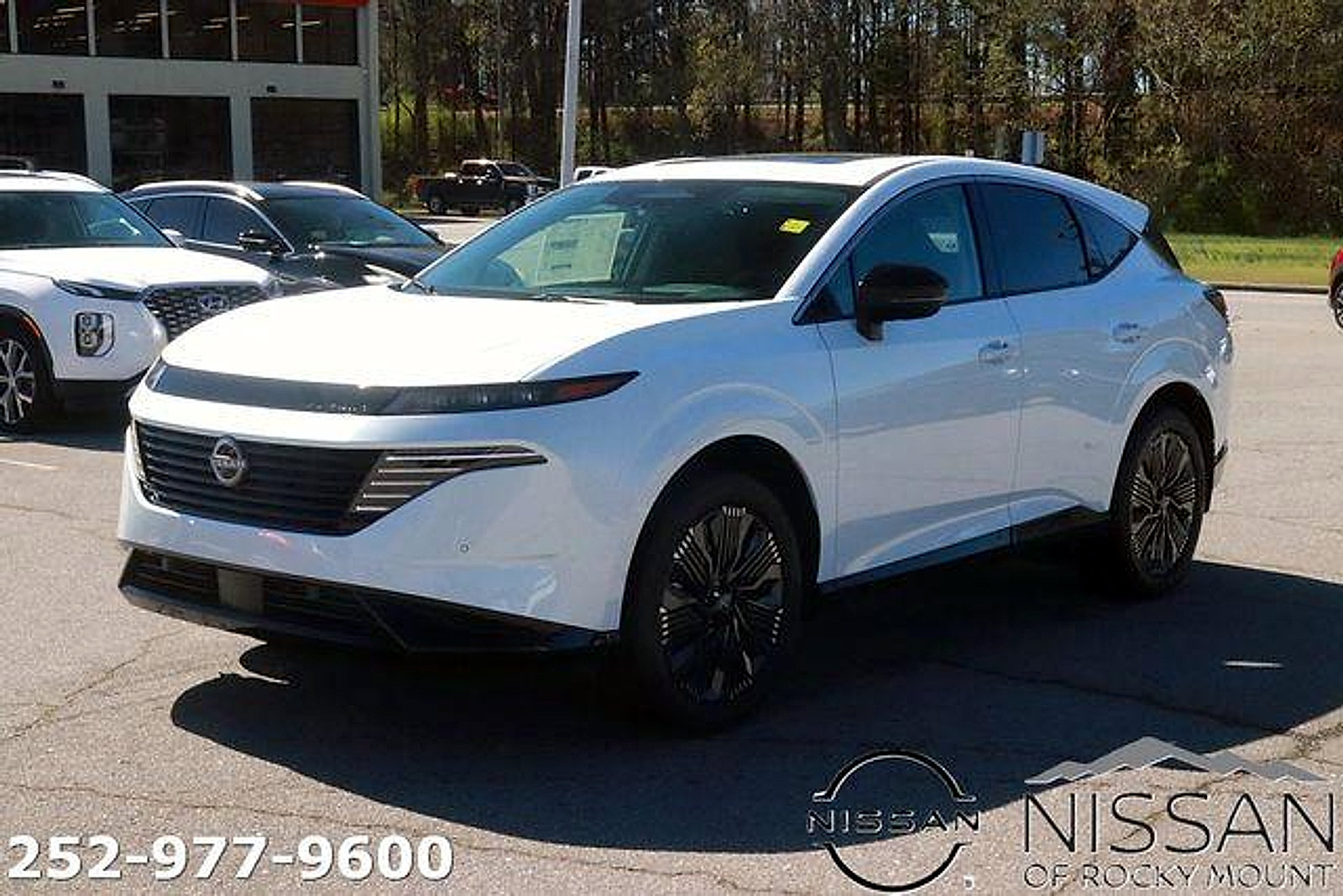 New 2026 Nissan Murano Platinum w/ Cargo Package AWD/4WD image 3