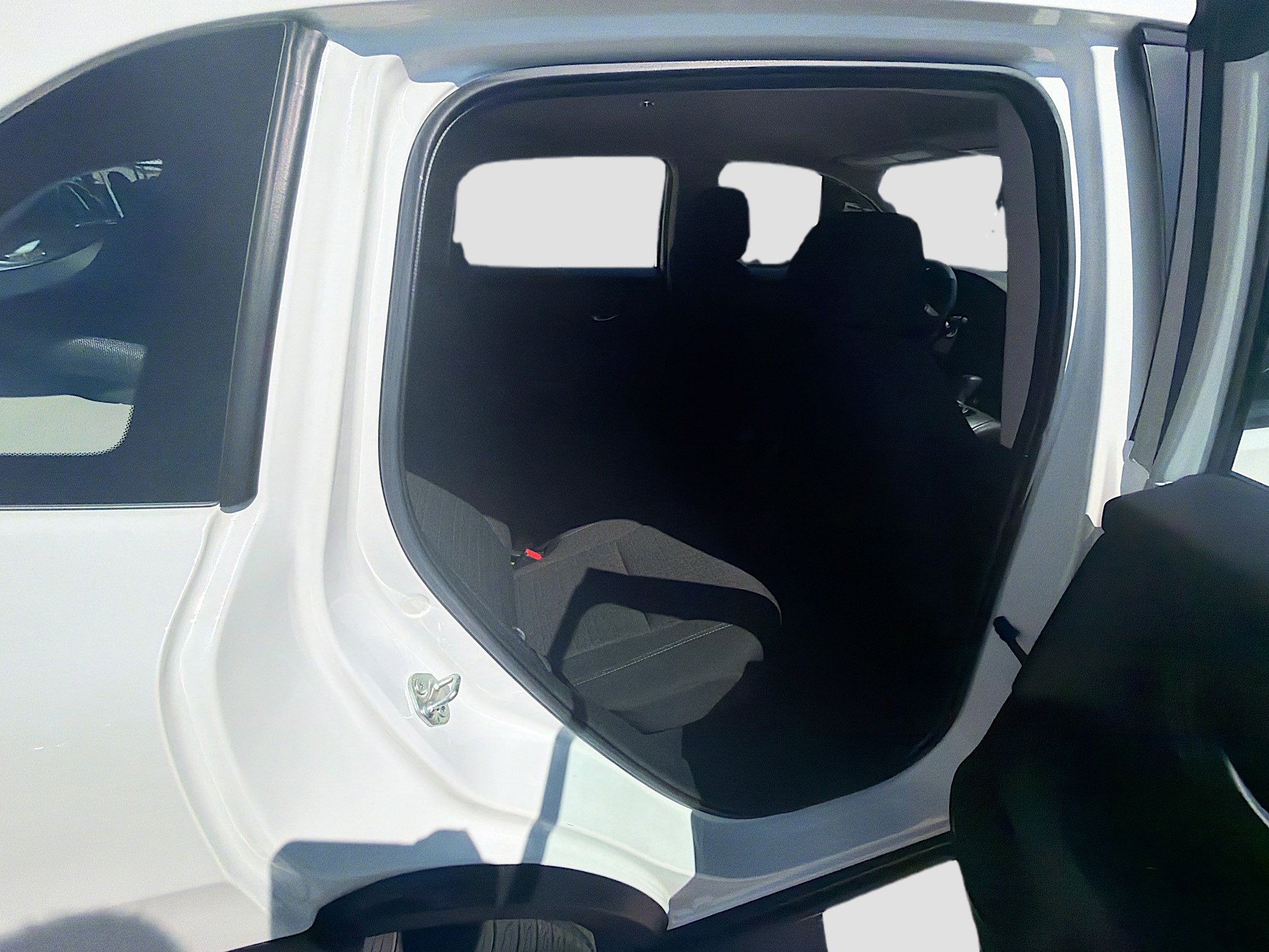 Certified 2024 Honda HR-V LX image 27