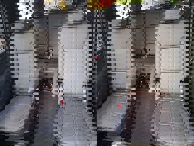 New 2026 Chevrolet Suburban High Country image 19