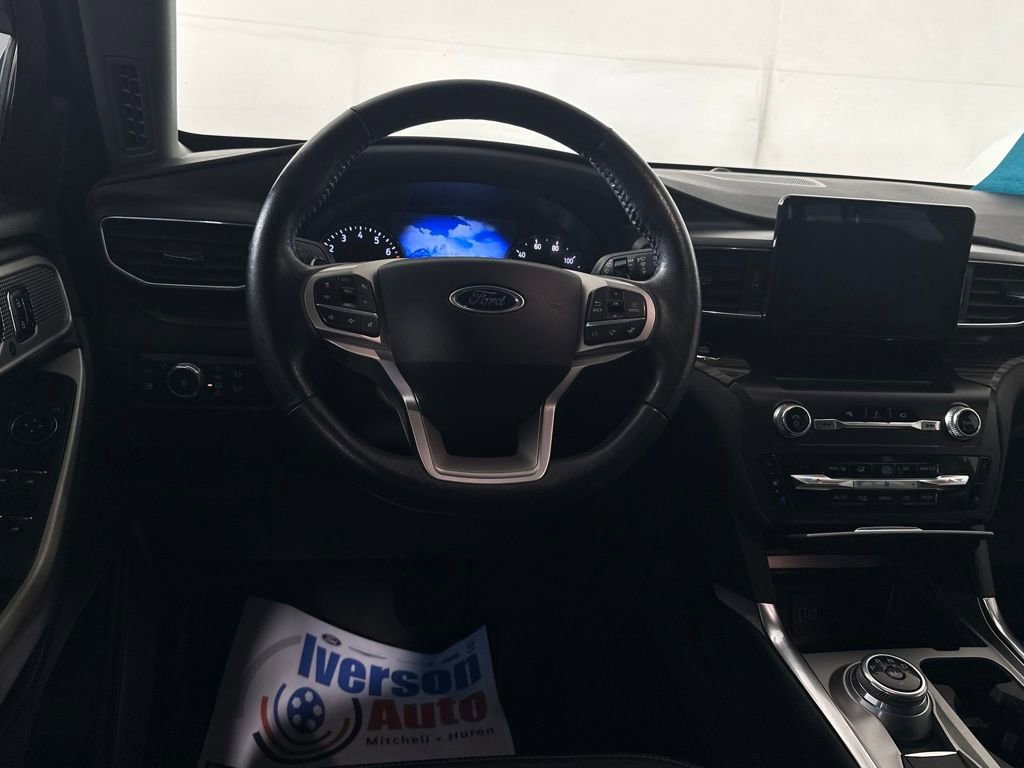 Used 2020 Ford Explorer Limited w/ Equipment Group 310A image 28