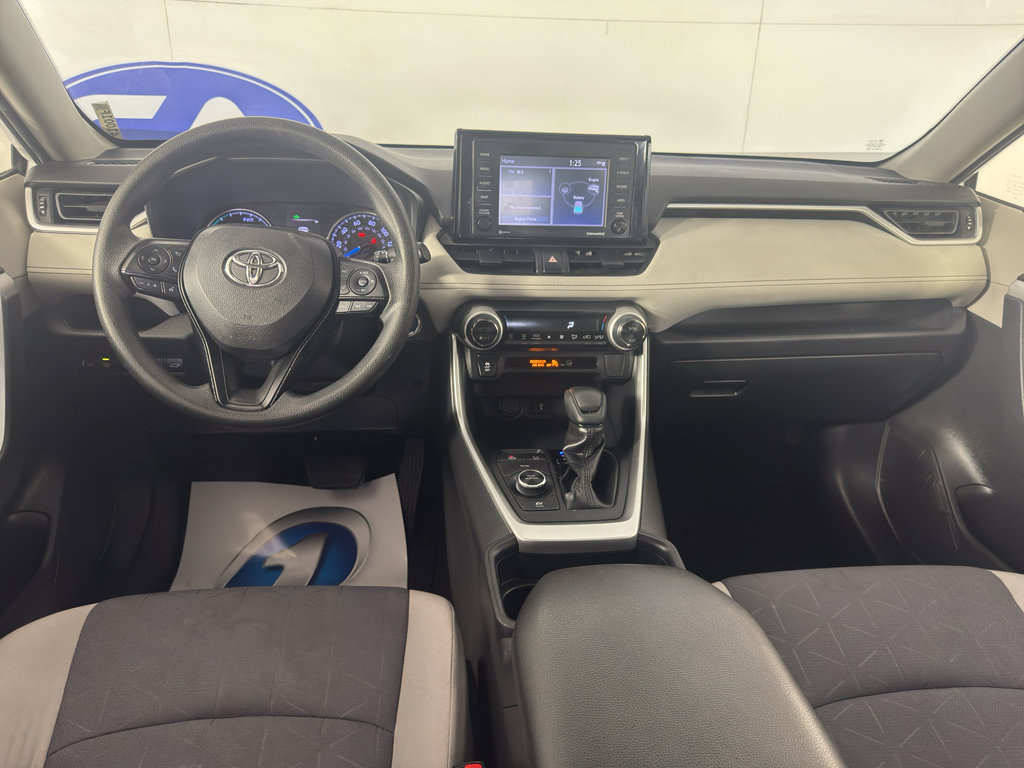 Used 2020 Toyota RAV4 XLE w/ Convenience Package image 35
