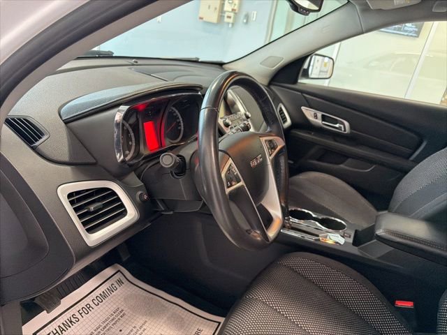 Used 2017 GMC Terrain SLE w/ Convenience Package AWD/4WD image 17