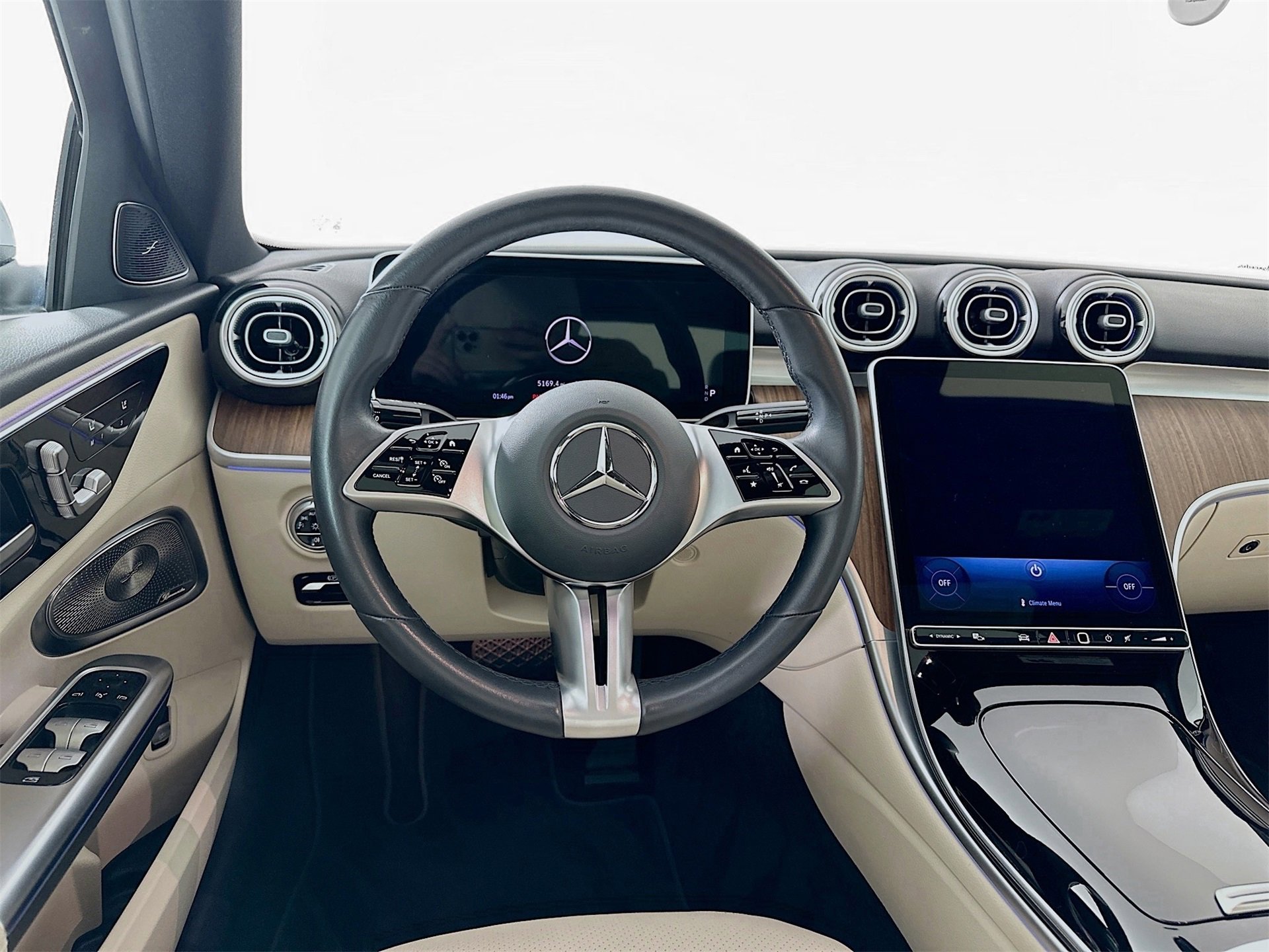 Used 2025 Mercedes-Benz C 300 Sedan image 25