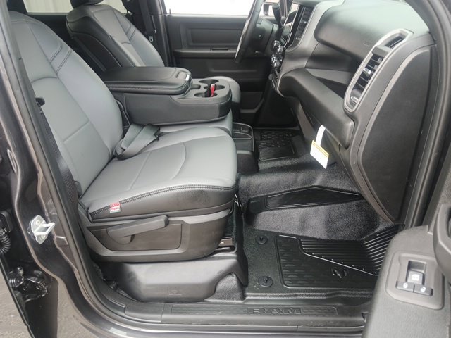 New 2027 RAM 4500 Tradesman w/ Chrome Appearance Group AWD/4WD image 25