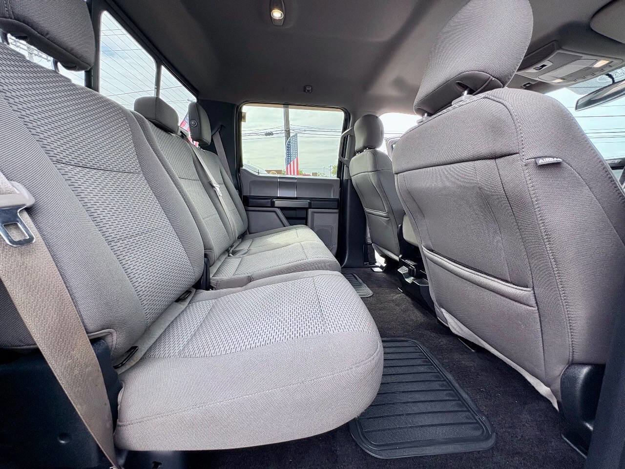 Used 2017 Ford F150 XLT w/ Equipment Group 302A Luxury AWD/4WD image 26