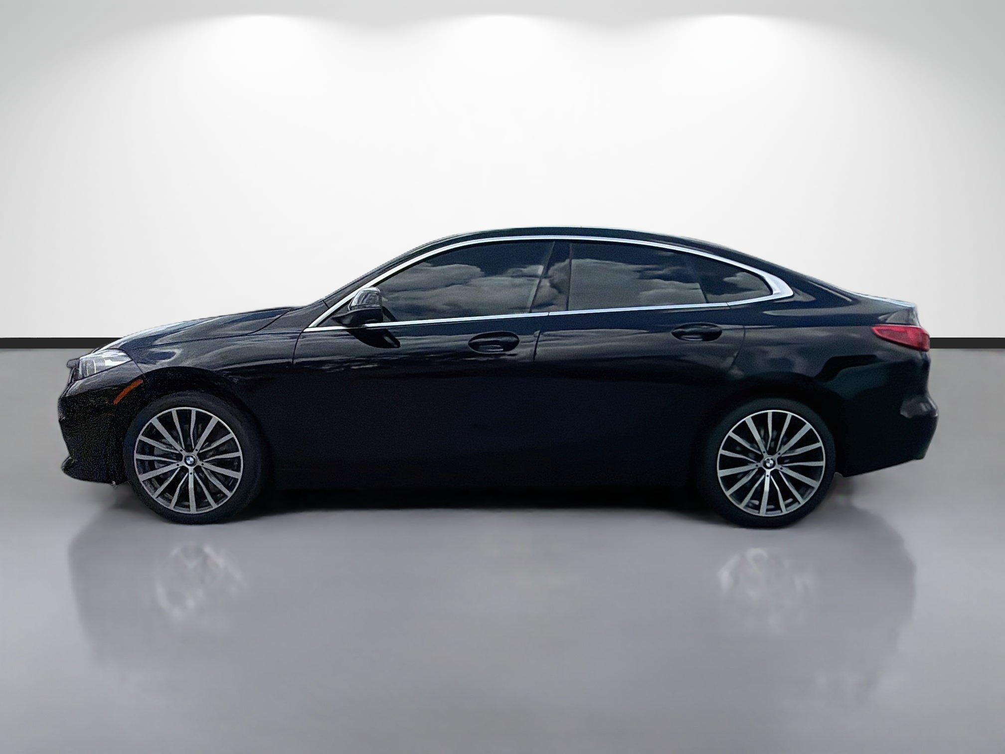 Used 2022 BMW 228i Gran Coupe w/ Convenience Package FWD image 6