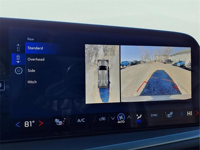 New 2026 Chevrolet Traverse LT w/ Sun and Wheel Package image 8