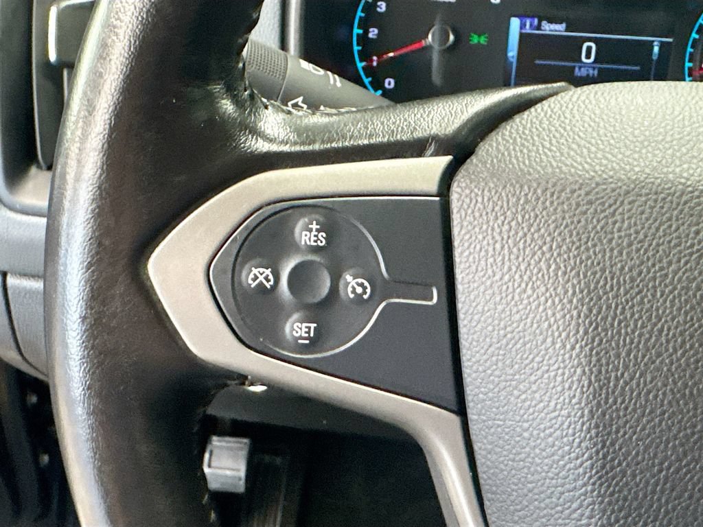 Used 2017 Chevrolet Colorado Z71 AWD/4WD image 8