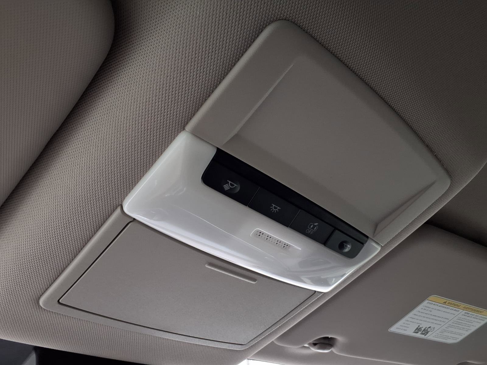 Used 2023 Nissan Rogue S image 23