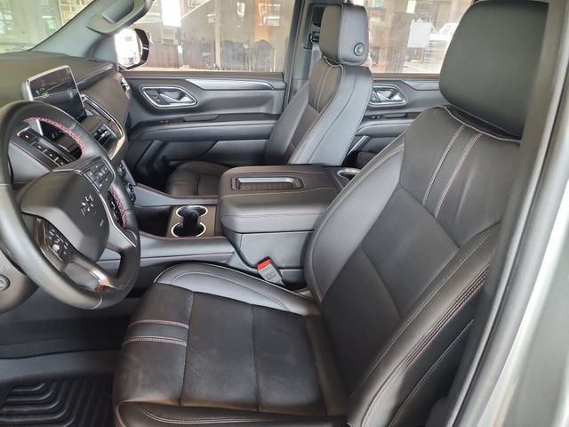 Used 2024 Chevrolet Tahoe RST w/ Luxury Package RWD image 14