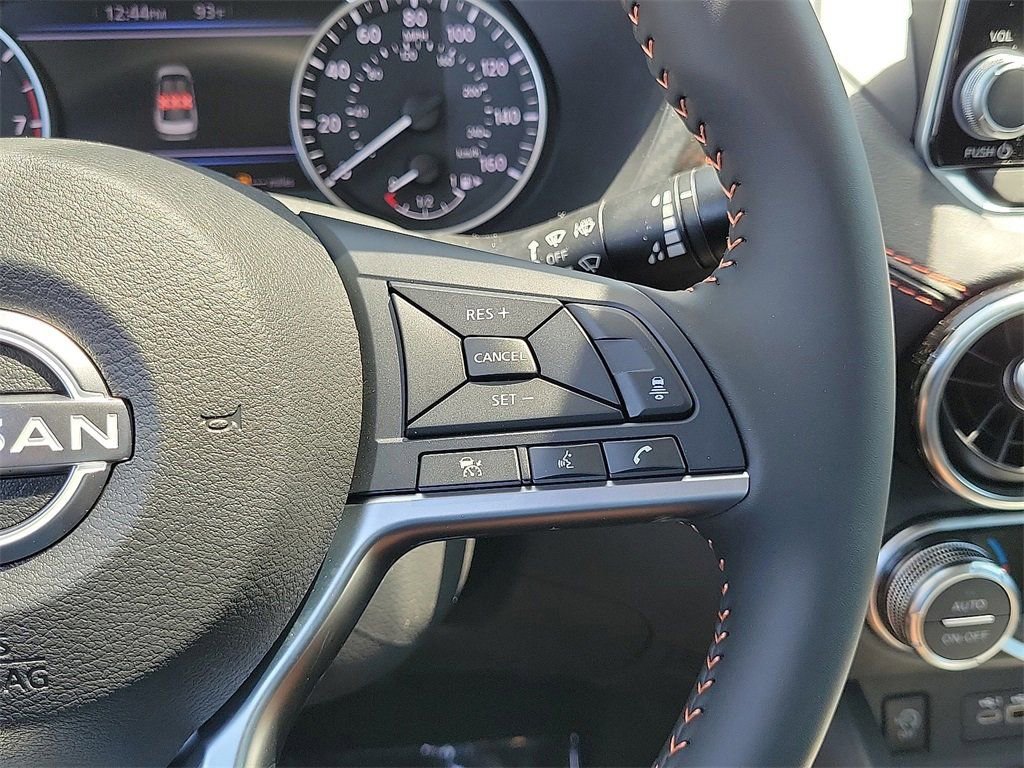 New 2025 Nissan Sentra SR image 7