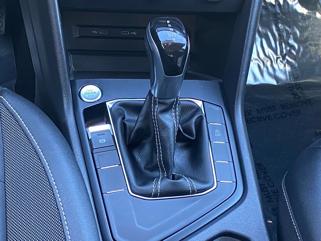 Used 2022 Volkswagen Taos SE image 11