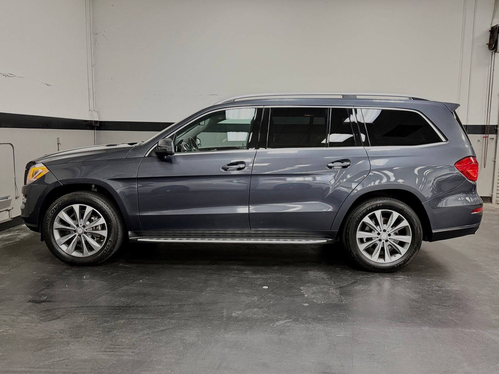 Used 2014 Mercedes-Benz GL 450 4MATIC image 9
